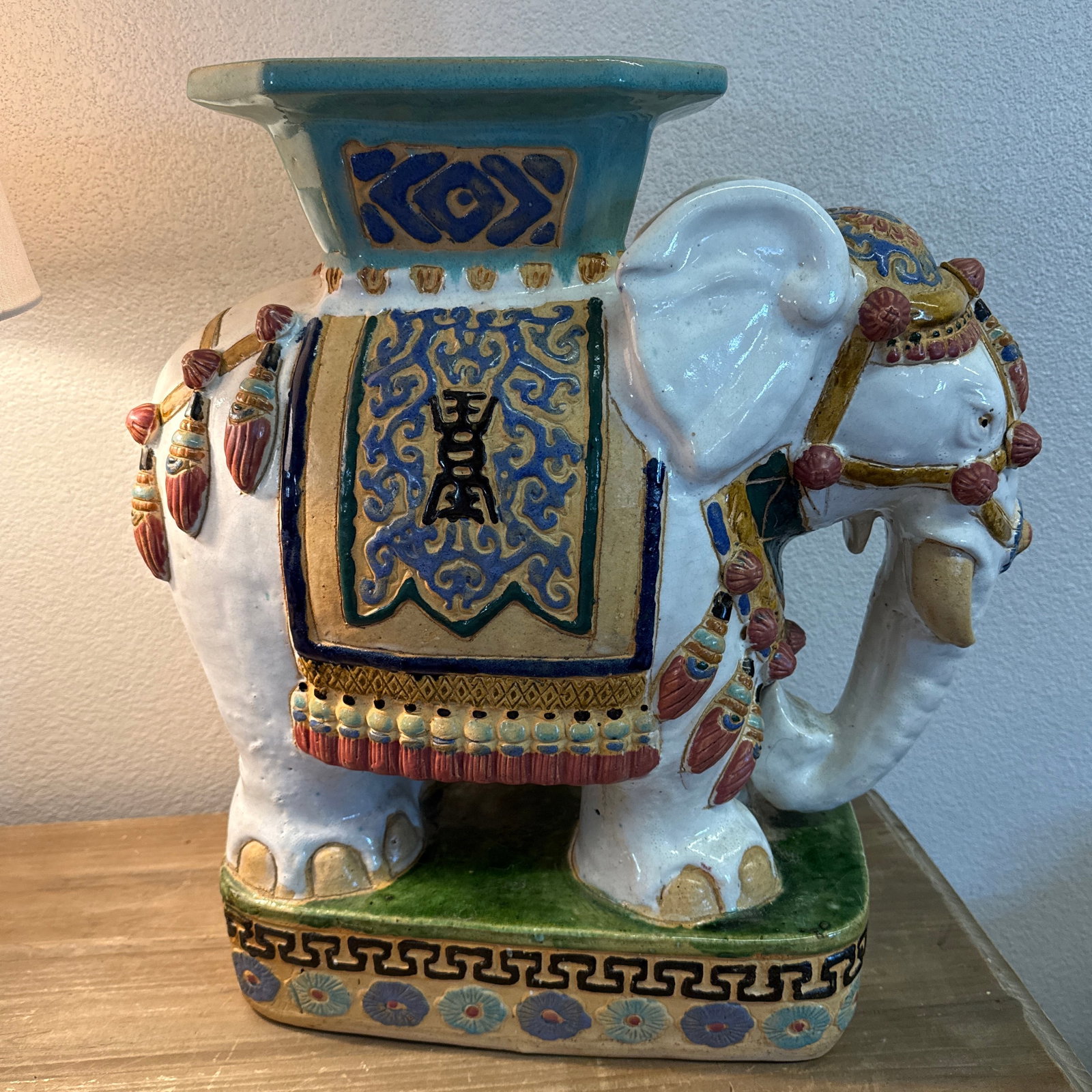 1970s Holly Wood Regency Style Ceramic Elephant Garden Stool - 8