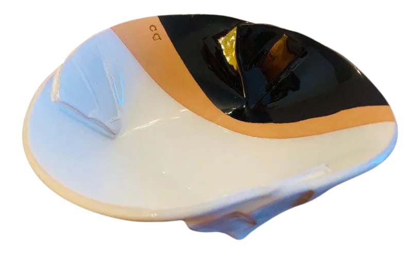 Pino Castagna Italian 1980s Post Modern Art Pottery Bowl: A great Italian Post Modern art pottery bowl by noted artist , Pino Castagna . Signed. Biography: Pino Castagna was born in Castelgomberto, Italy, in 1932, and studied in the schools of fine arts of