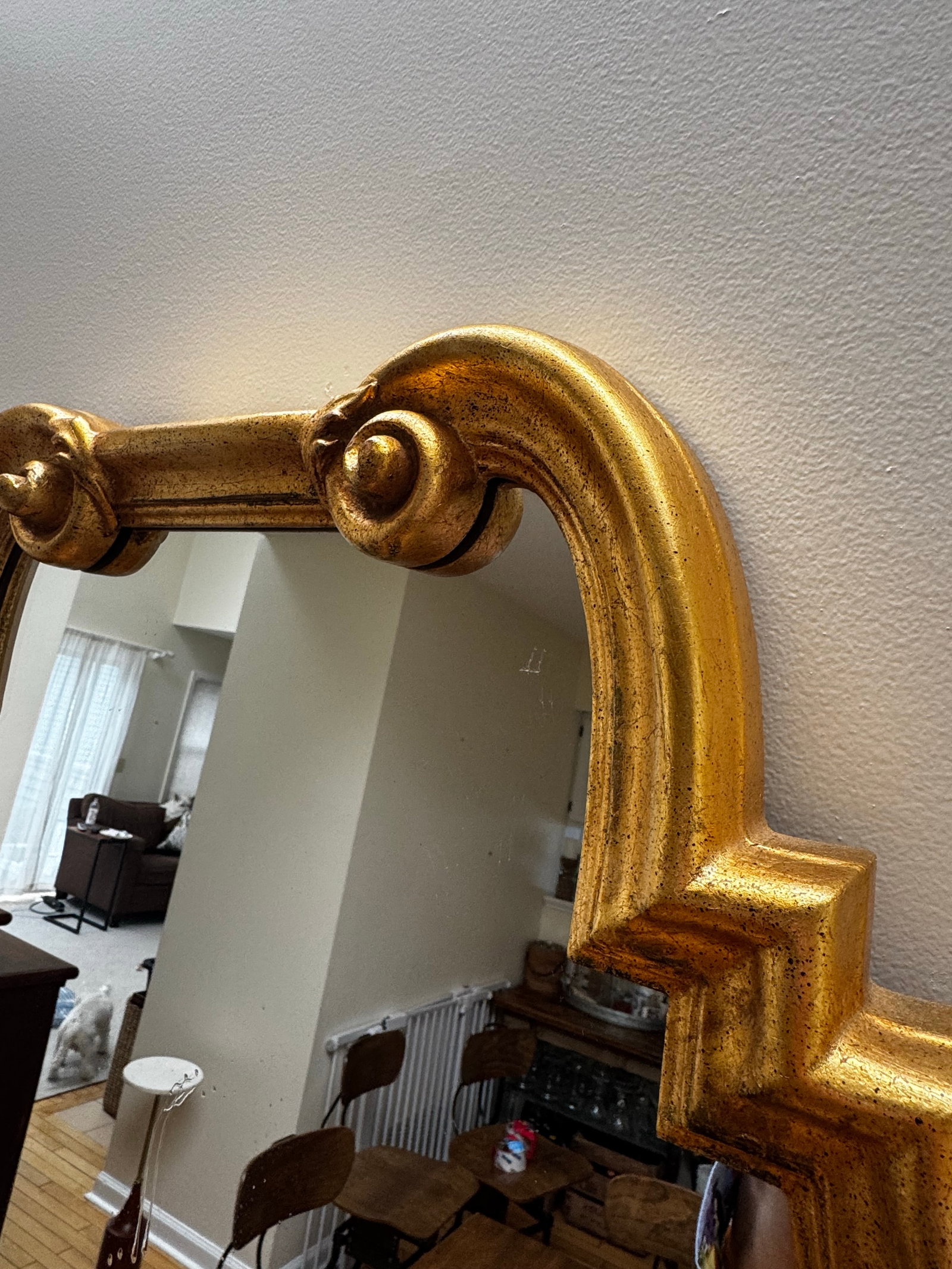 Beautiful LaBarge Style Gilt Mirror 1950-1960s. - 4