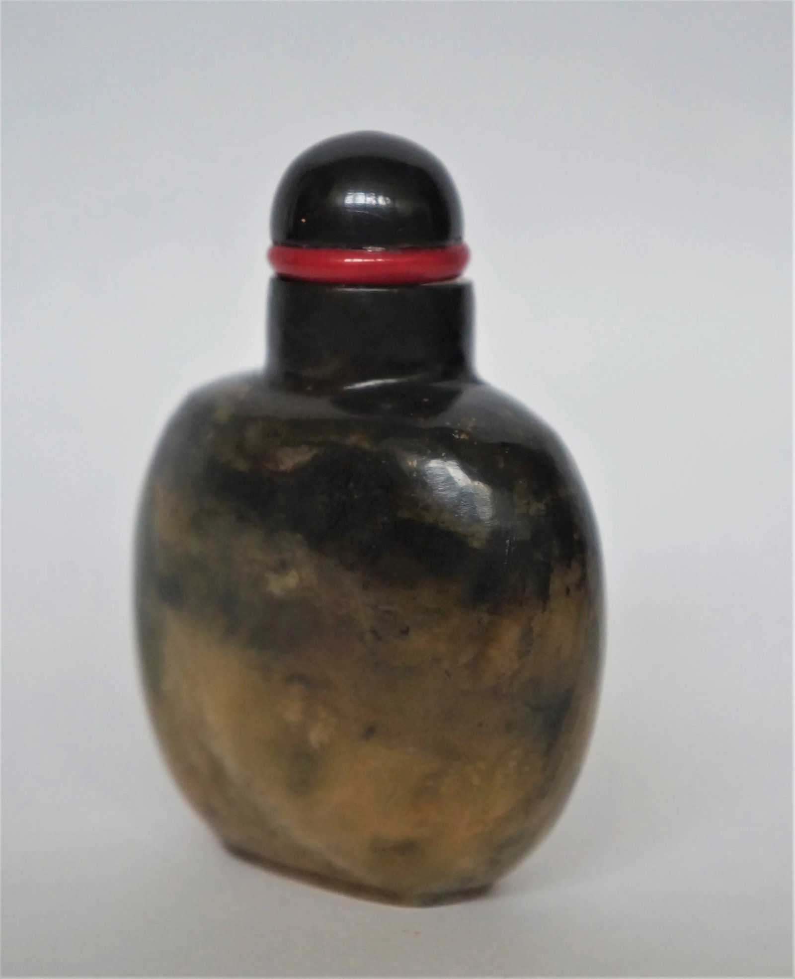Vintage 1970s Black Variegated Jasper Snuff Bottle - 2