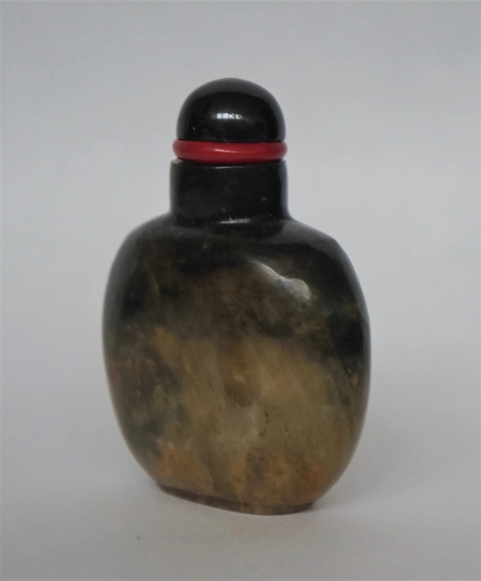 Vintage 1970s Black Variegated Jasper Snuff Bottle - 6