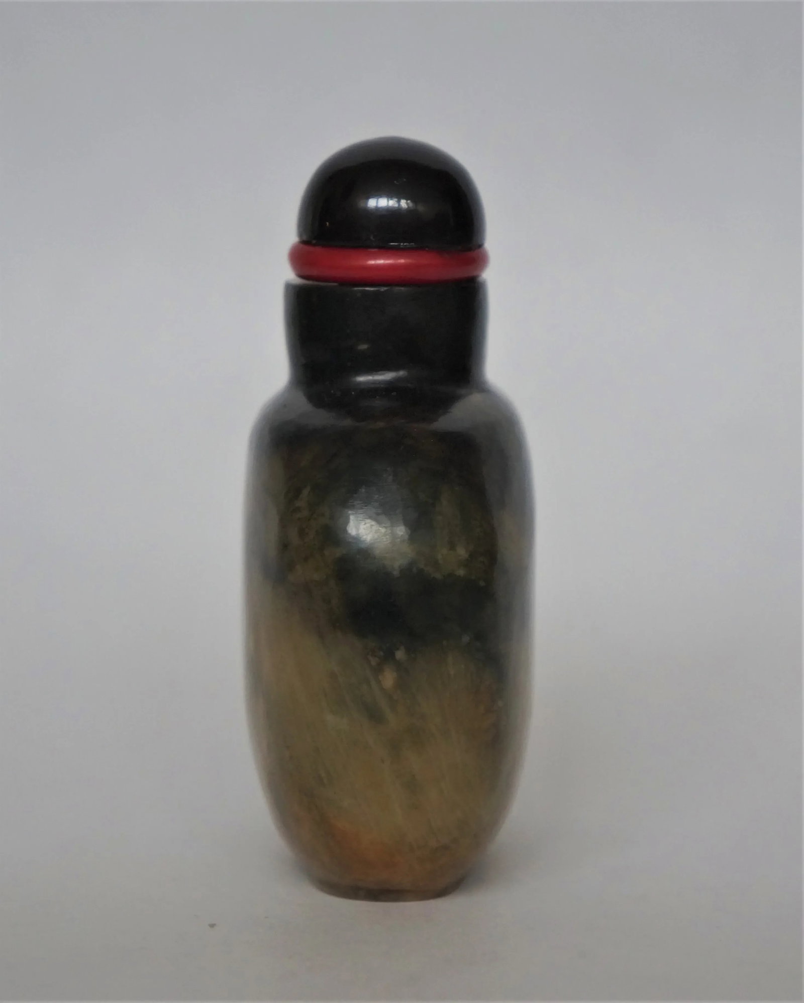 Vintage 1970s Black Variegated Jasper Snuff Bottle - 7