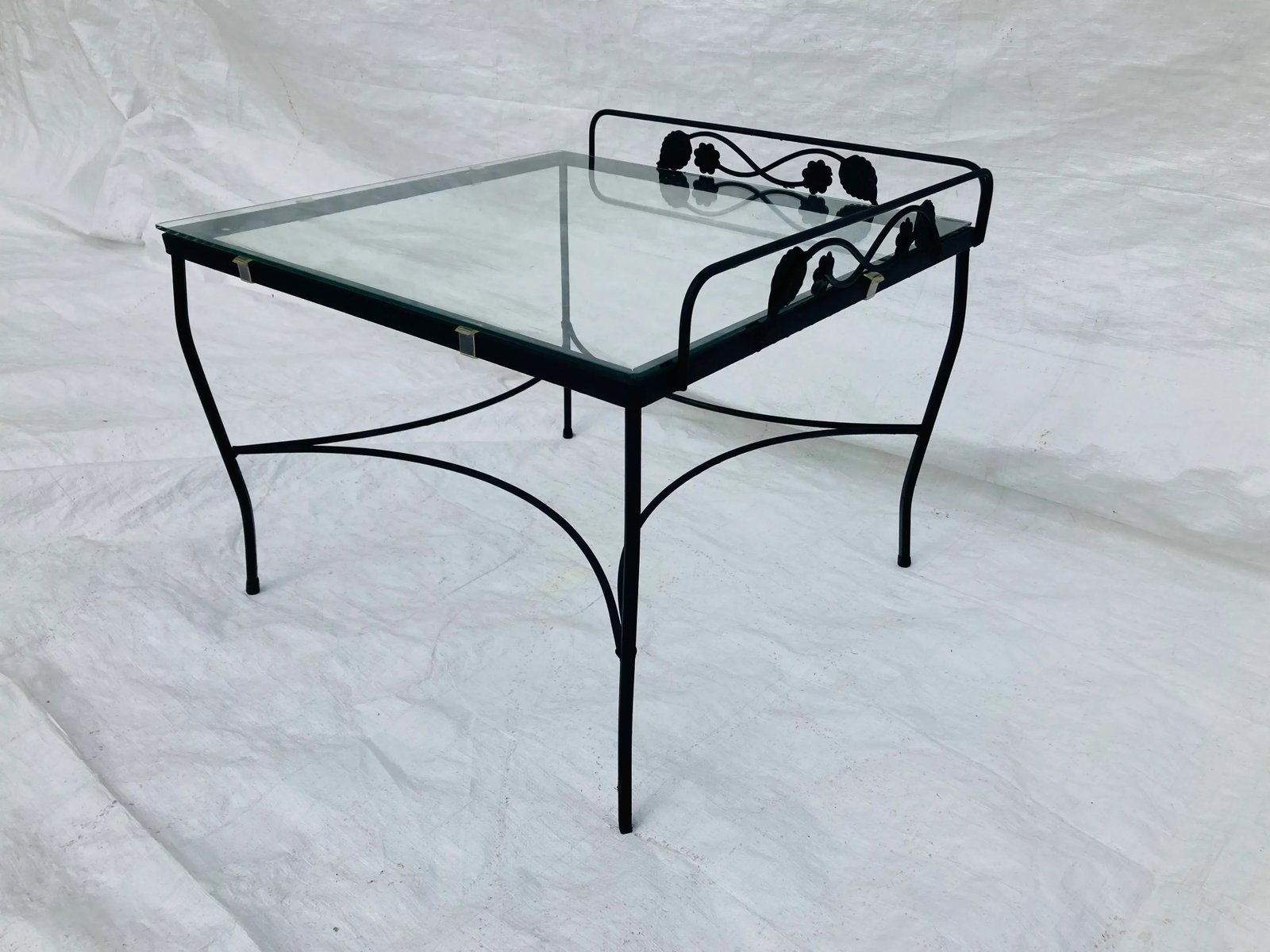 Iron Patio Corner Table With Galley Bar on Two Sides and Glass Top. - 2