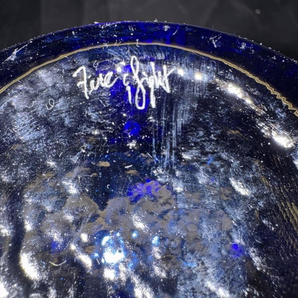 1990s Fire and Light California 8" Cobalt Blue Recycled Art Glass Wide Lipped Bowl - 2