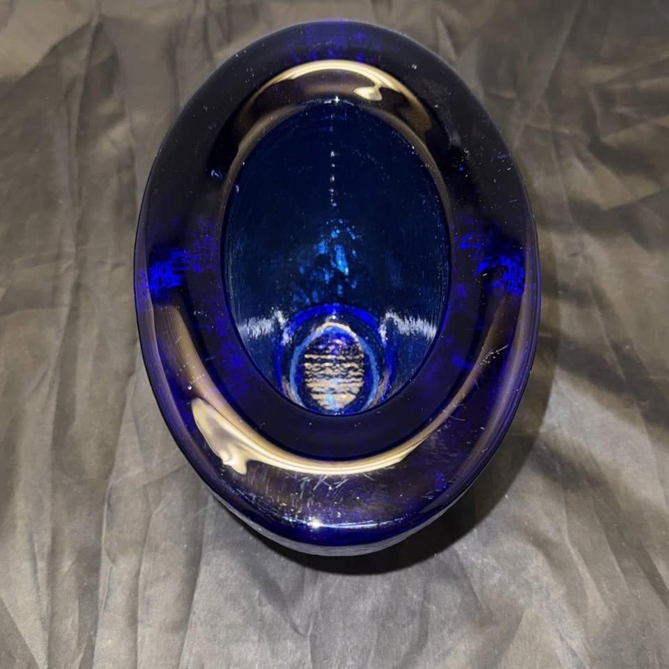 1990s Fire and Light California 8" Cobalt Blue Recycled Art Glass Wide Lipped Bowl - 5