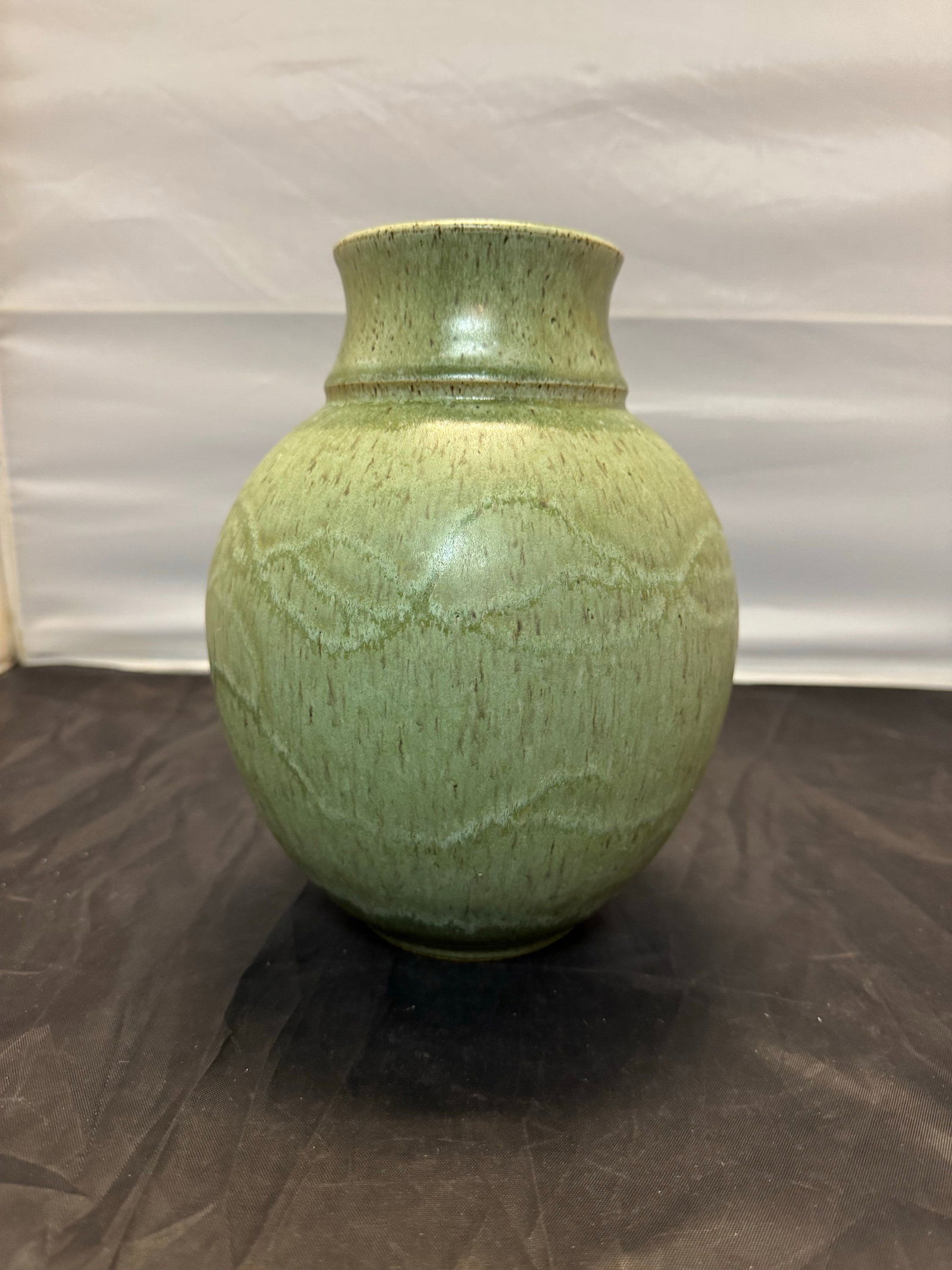 Vintage Titian Potteries Crown Lynn Nz Art Pottery Vase J3 Green Drip Marble Glaze MCM - 3