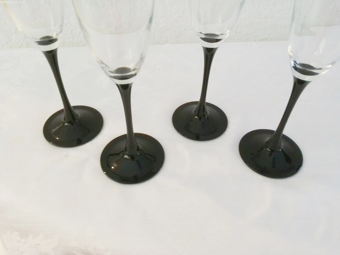 Vintage Ebony Crystal Champagne Flutes - Set of 8 - 3