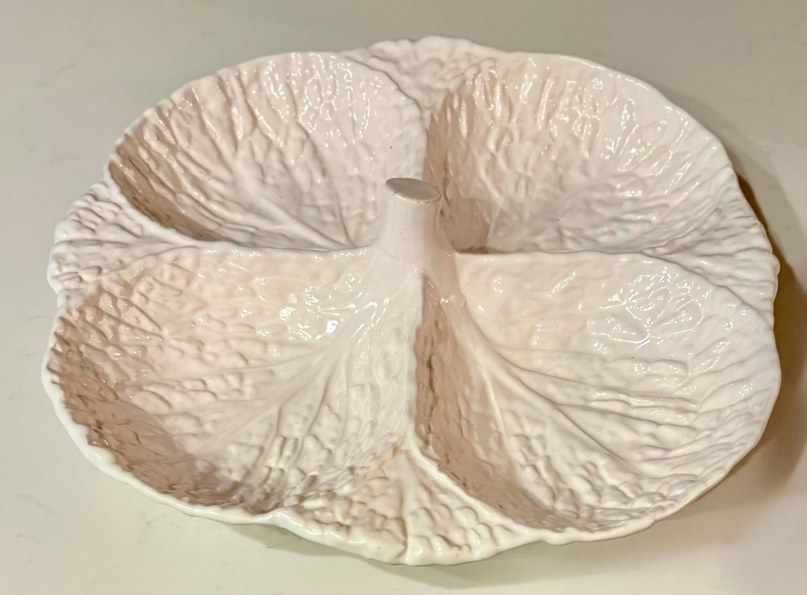 Majolica White Cabbage Ware Divided Serving Dish - 6