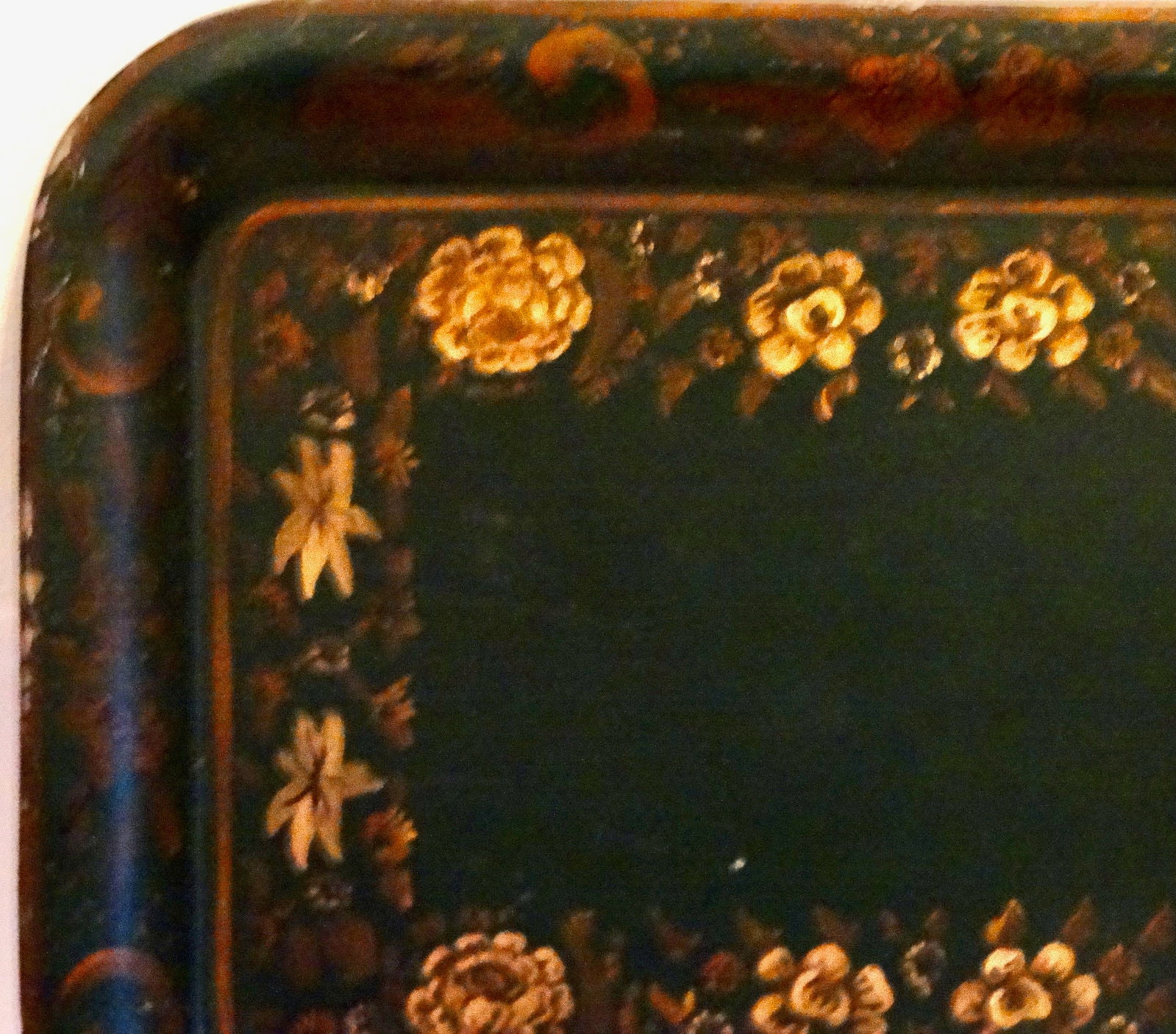 Statement Size Hand Painted Gilt Toleware Tray 28 Inches - 4