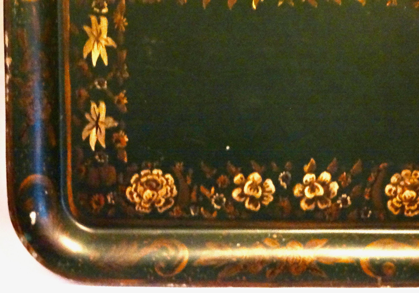 Statement Size Hand Painted Gilt Toleware Tray 28 Inches - 6