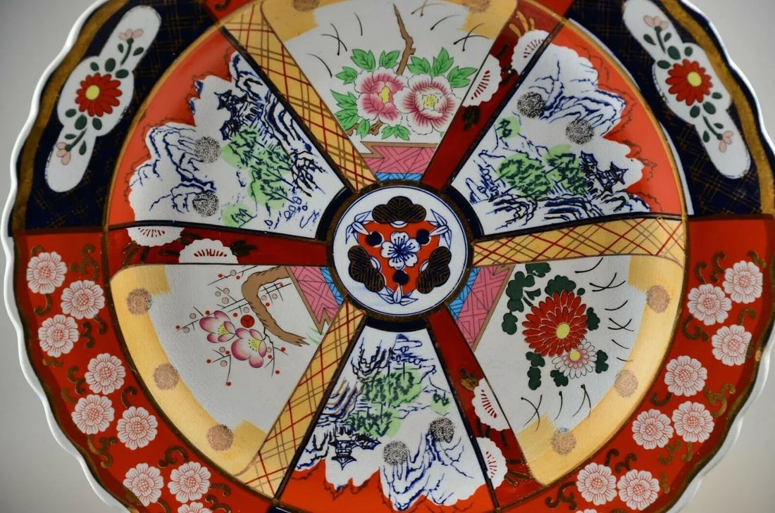 Antique Original Japanese Imari Porcelain Meiji Artist Seal Hand Painted Gilded Serving Platter Char - 3
