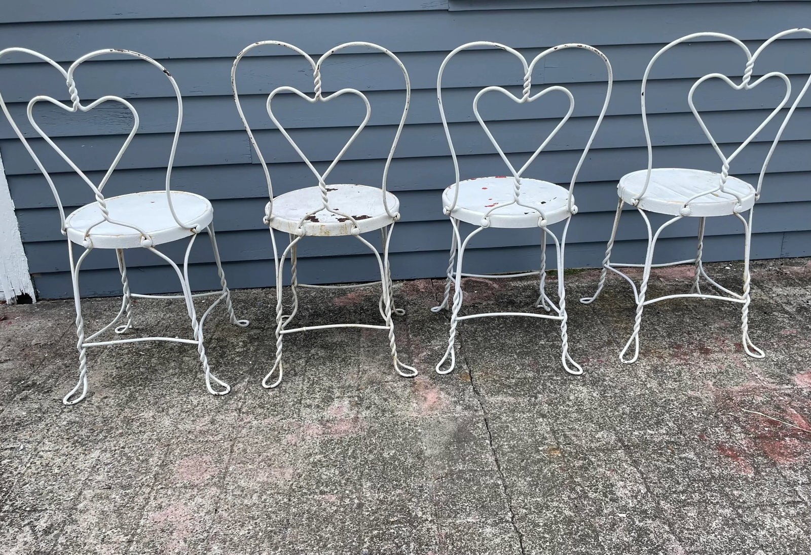 Vintage Twisted Iron 1950's Ice Cream Parlor Chairs a Set of 4 - 2