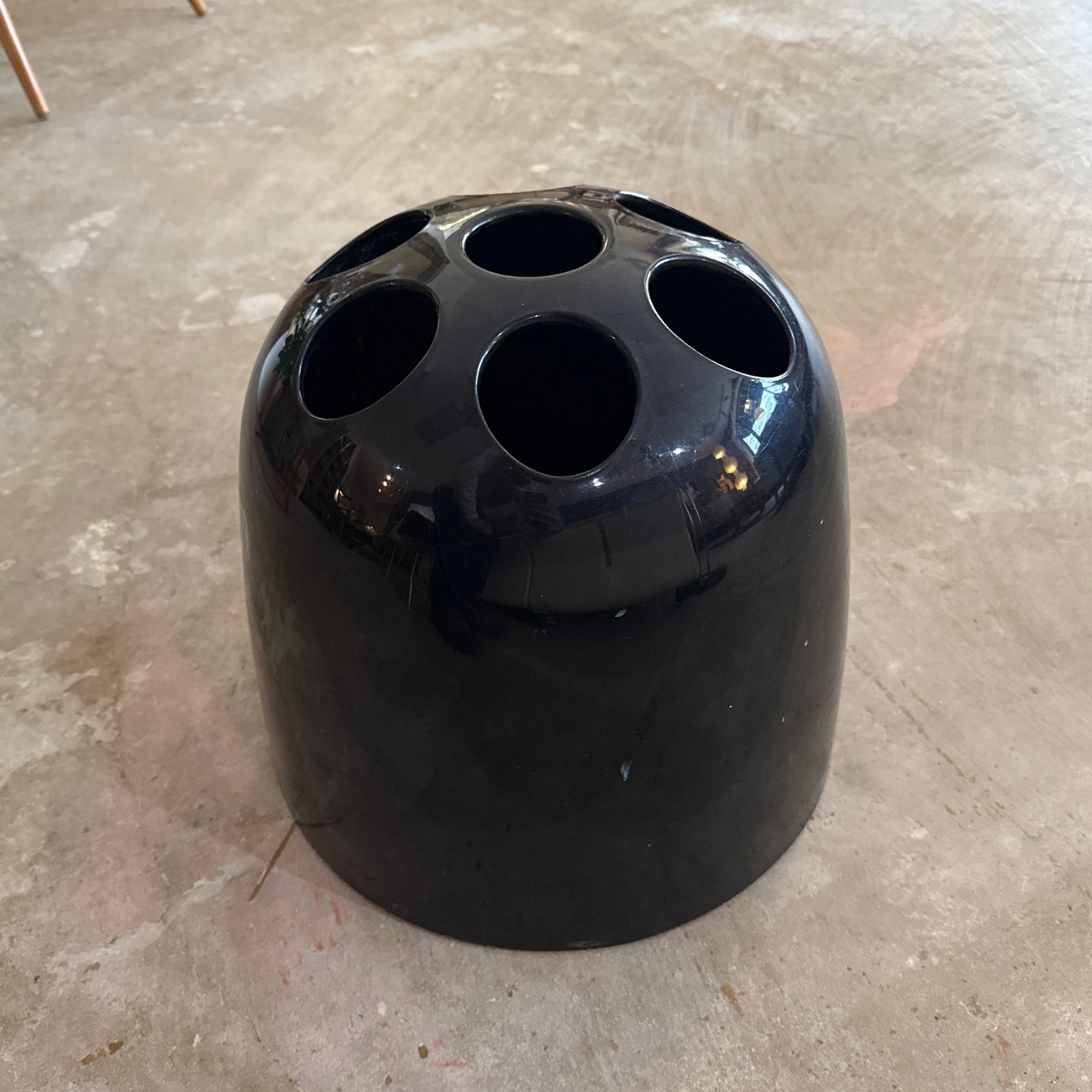 Artemide Umbrella Stand Designed by Emma Gismondi Schweinberger - 2