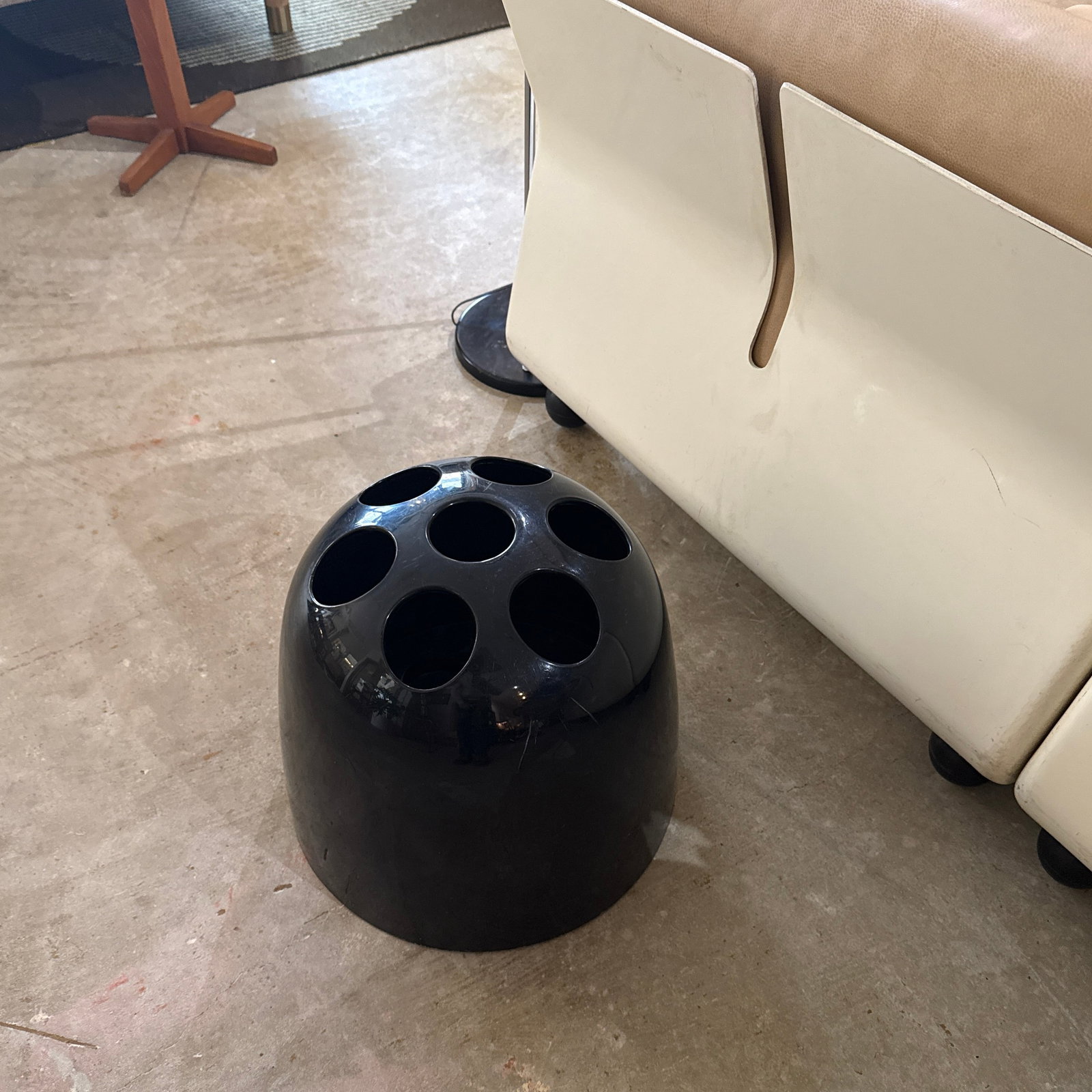 Artemide Umbrella Stand Designed by Emma Gismondi Schweinberger - 5