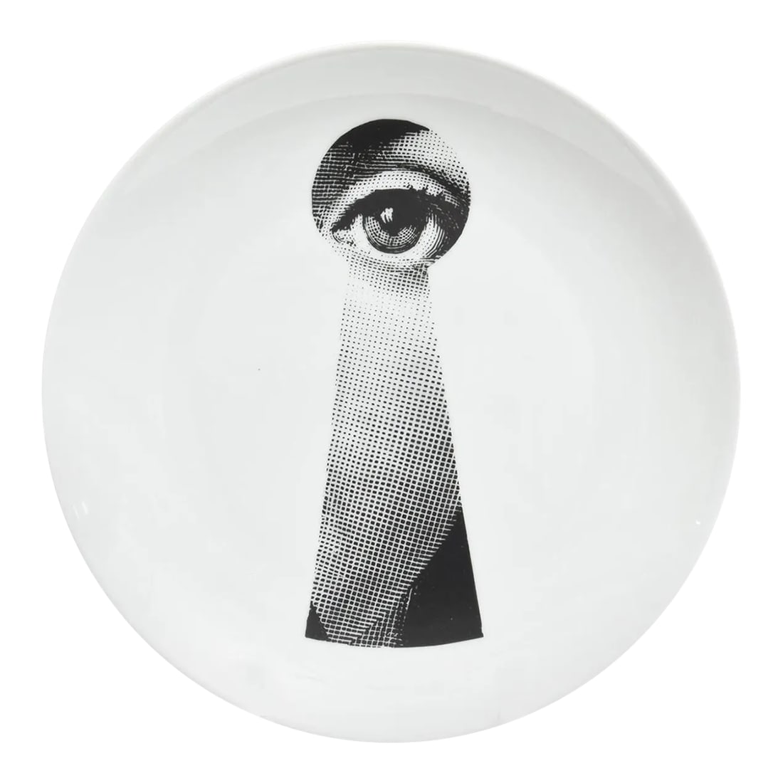 Vintage Piero Fornasetti Display Plate, Barney's New York Collection: A Classic midcentury Italian Designed plate featuring an iconic image from Piero Fornasetti's work, his muse the opera singer, Lina Cavalieri. Crisp black and white timeless design in very good