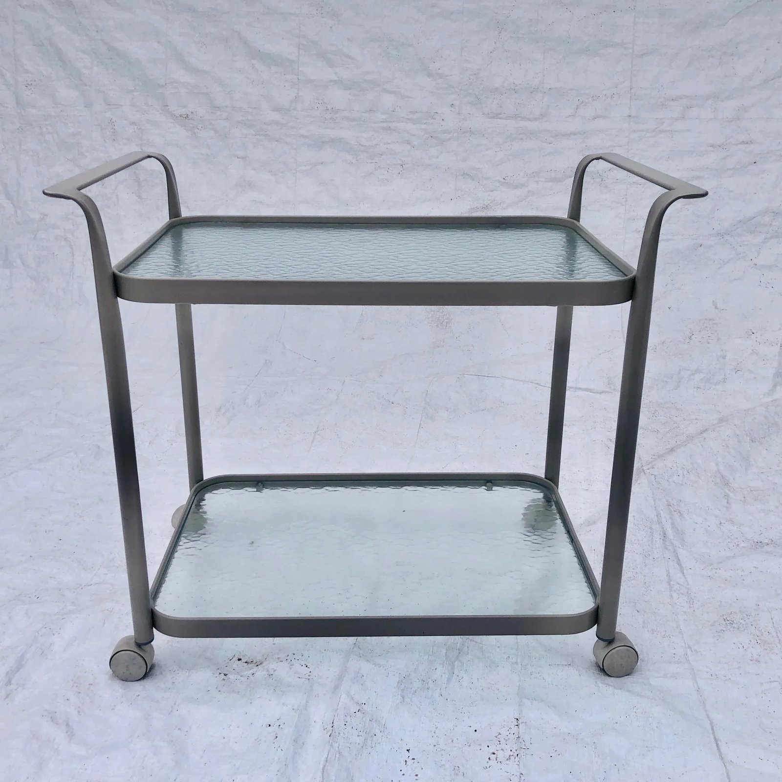 Woodard Contemporary Tea Cart or Bar Cart Outdoor Poolside. - 12