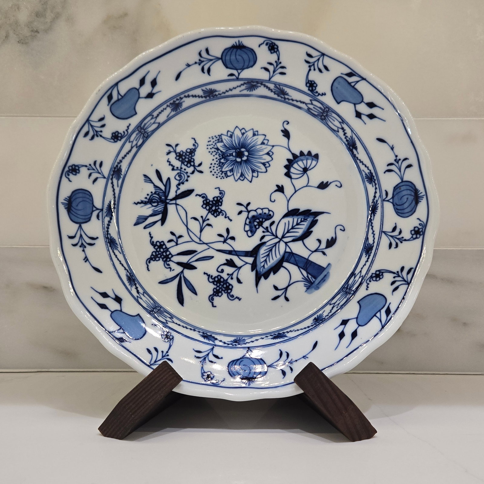 Meissen Blue Onion Oval Plates Set of 3 - Antique German Porcelain, Embossed "Meissen" & Oval Backst - 2