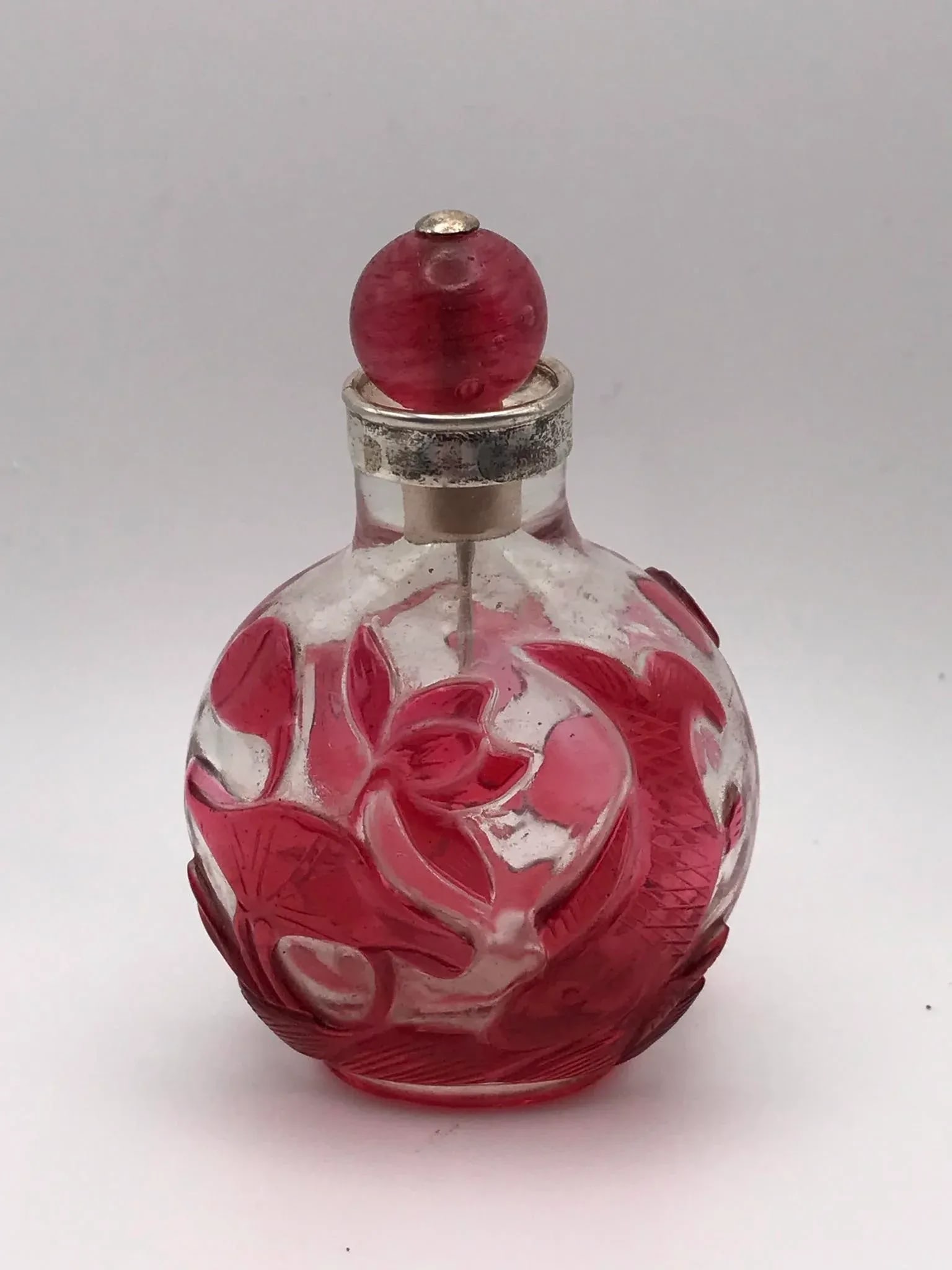 Antique Beijing Glass Snuff Bottle With Red Glass Overlay - 13