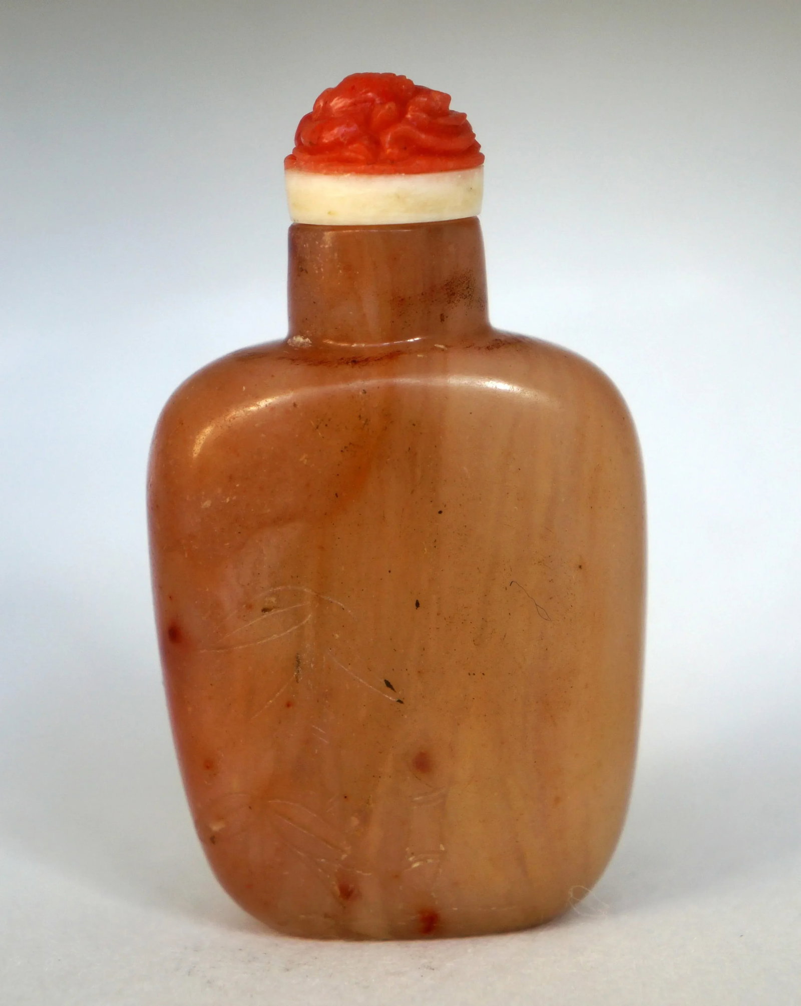 Vintage Apricoat Agate Snuff Bottle With Carving of Plum Blossoms and Bamboo - 2
