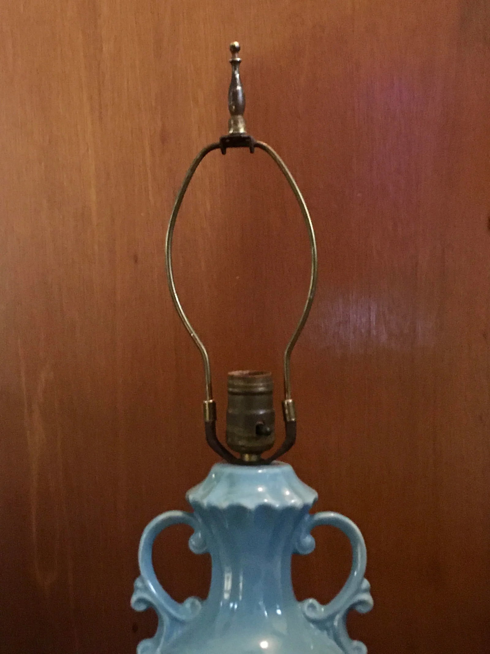Vintage Mid 20th Century Powder Blue Regency Scenic Table Lamp - 5
