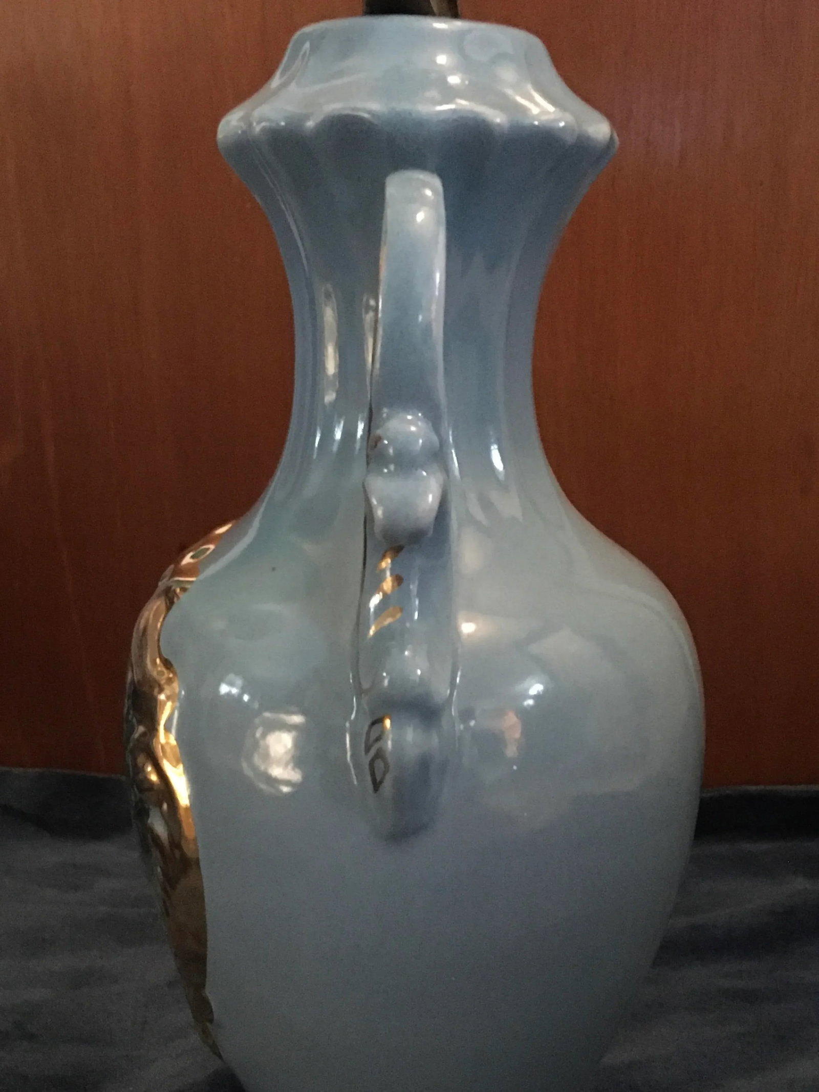 Vintage Mid 20th Century Powder Blue Regency Scenic Table Lamp - 7