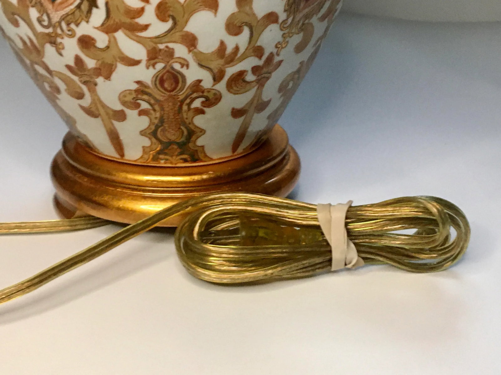 Late 20th Century Gold & Jewel Tone Scrollwork Ginger Jar Table Lamp - 4