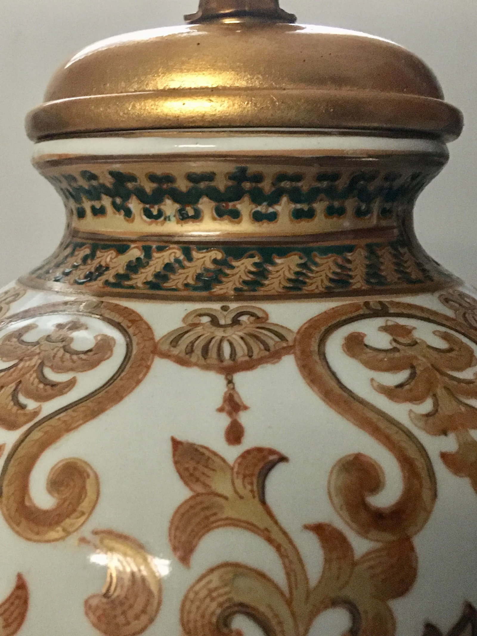 Late 20th Century Gold & Jewel Tone Scrollwork Ginger Jar Table Lamp - 6