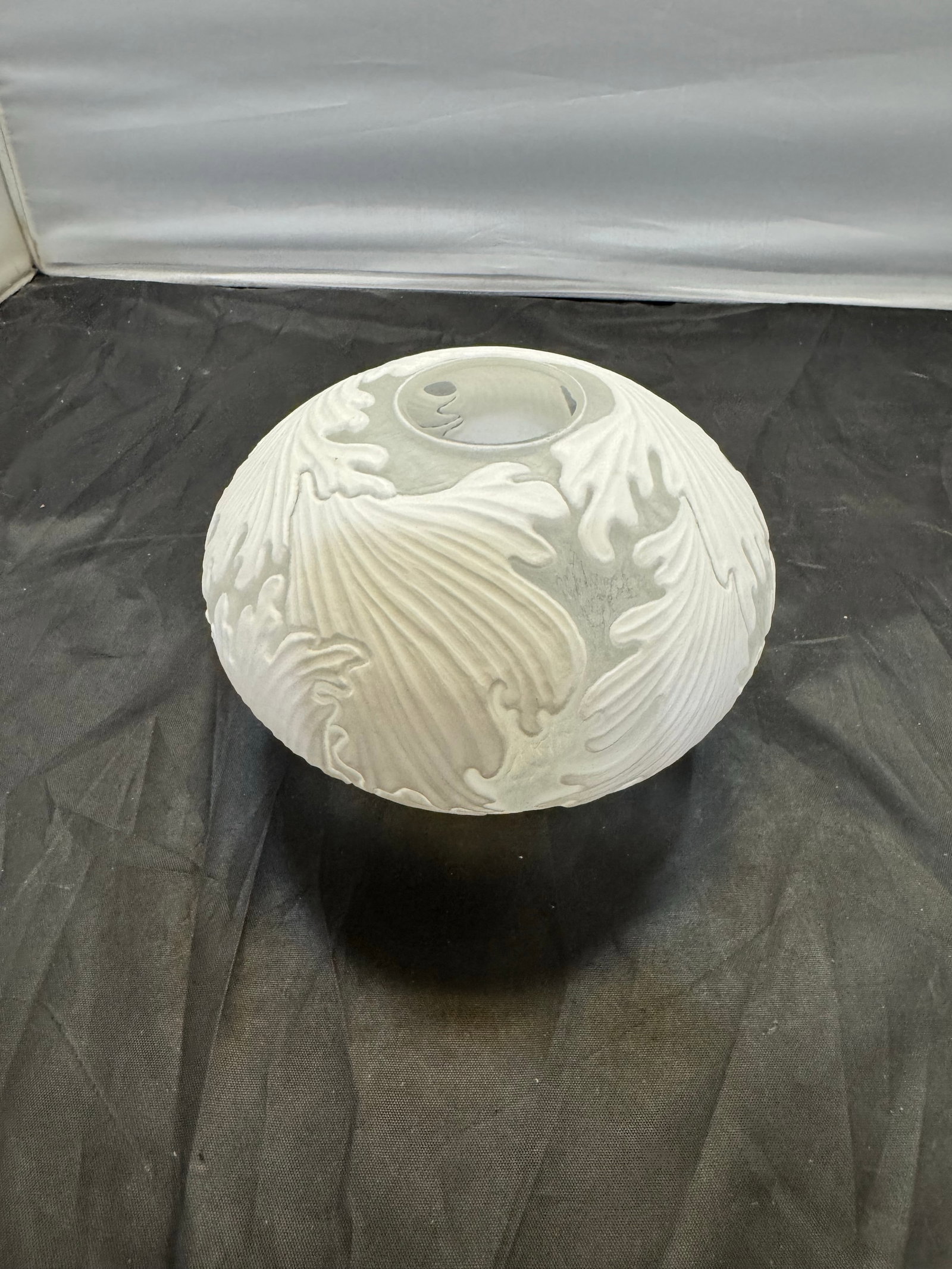 Miri Mara Todi Vase Handmade White Stoneware Carved Texture California Pottery - 4