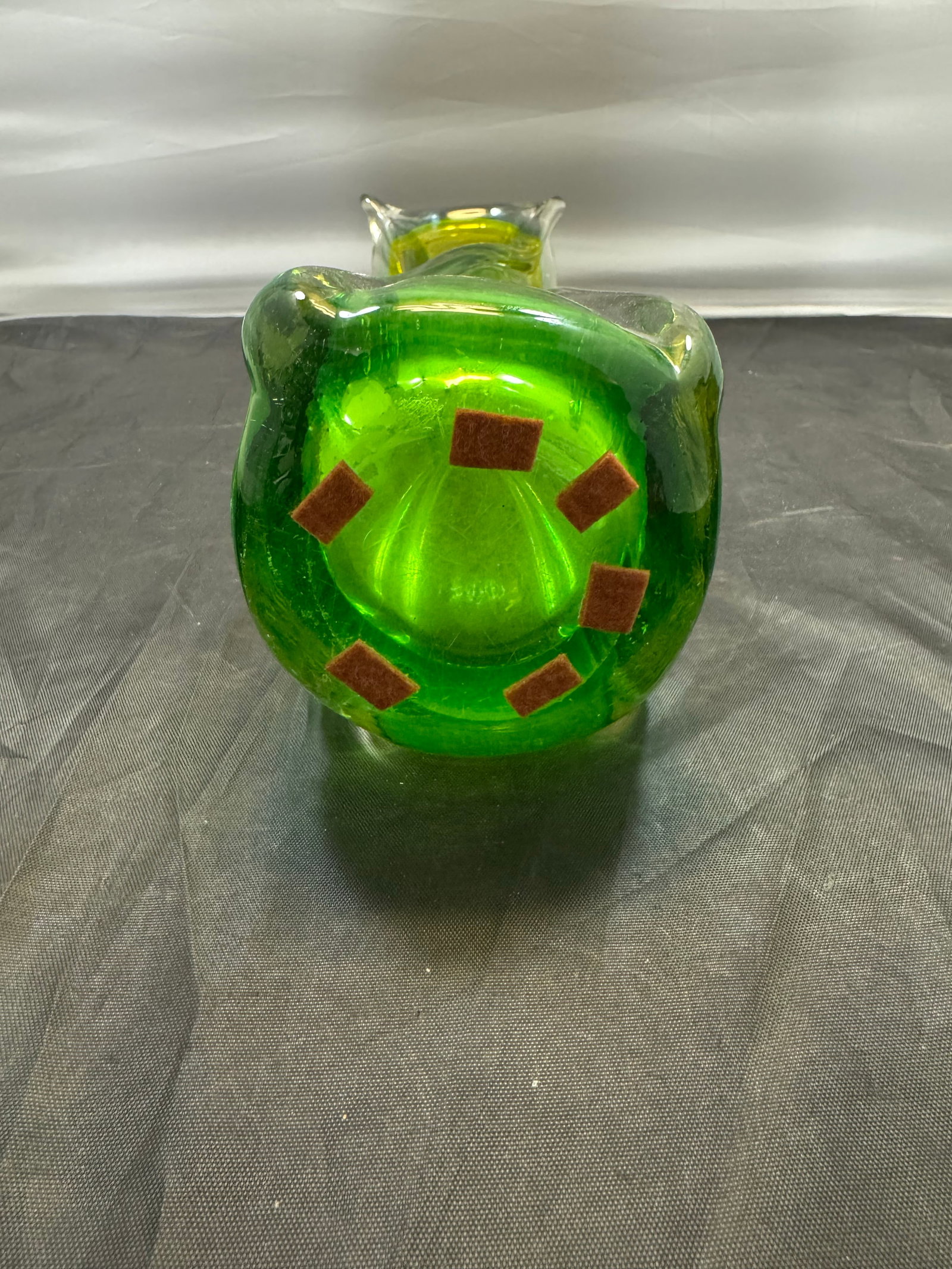 VTG MCM Green Stretch 4 Finger Swung Art Glass Vase Hand Blown Sommerso 1960s - 3