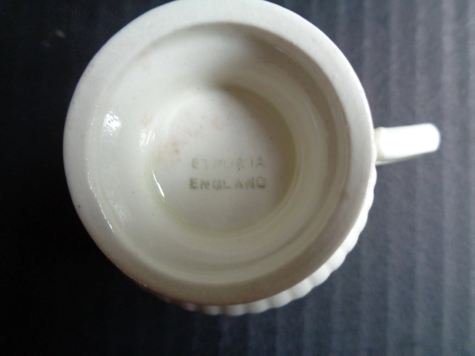 Mid-Century Wedgwood England Etruria Demitasse Coffee Cups & Saucers Set- 16 Pieces - 4