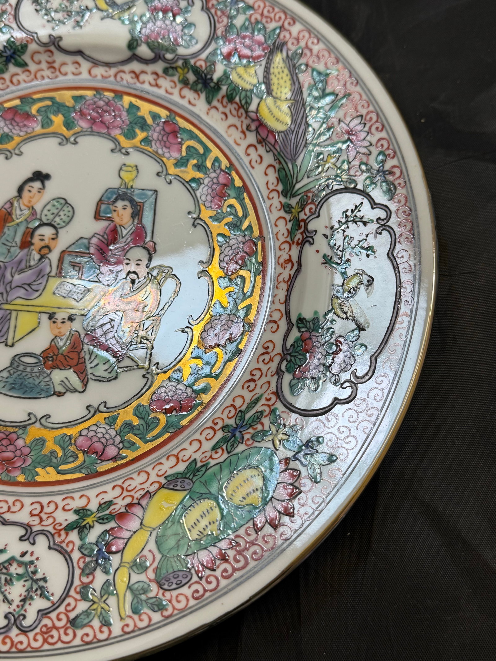 Set of 2 Chinese Famille Rose Porcelain Plates 10" Hand Painted Geisha VTG Gold - 8