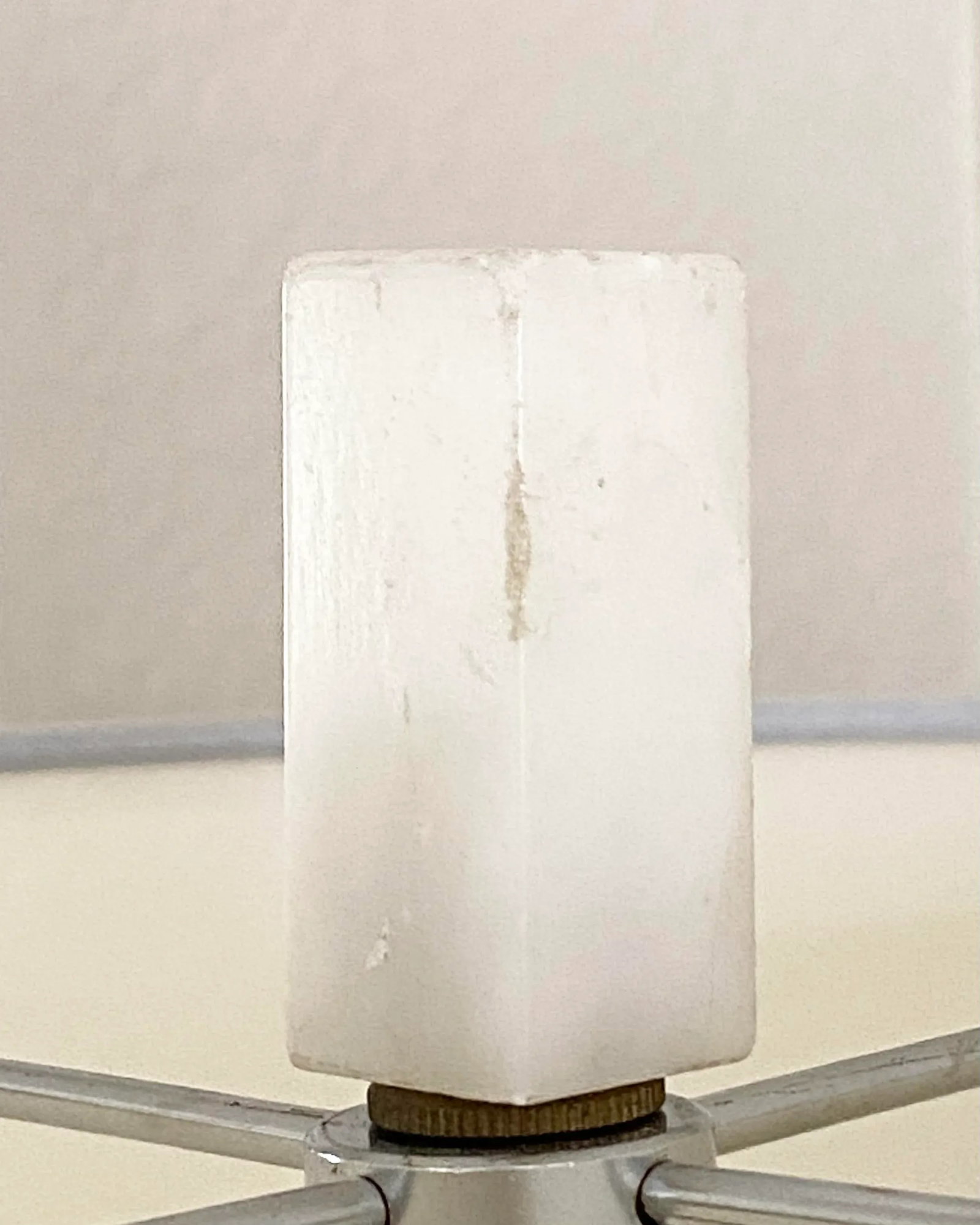 Minimalist White Marble Plinth Table Lamp Knoll-Style (After Nessen) - 14