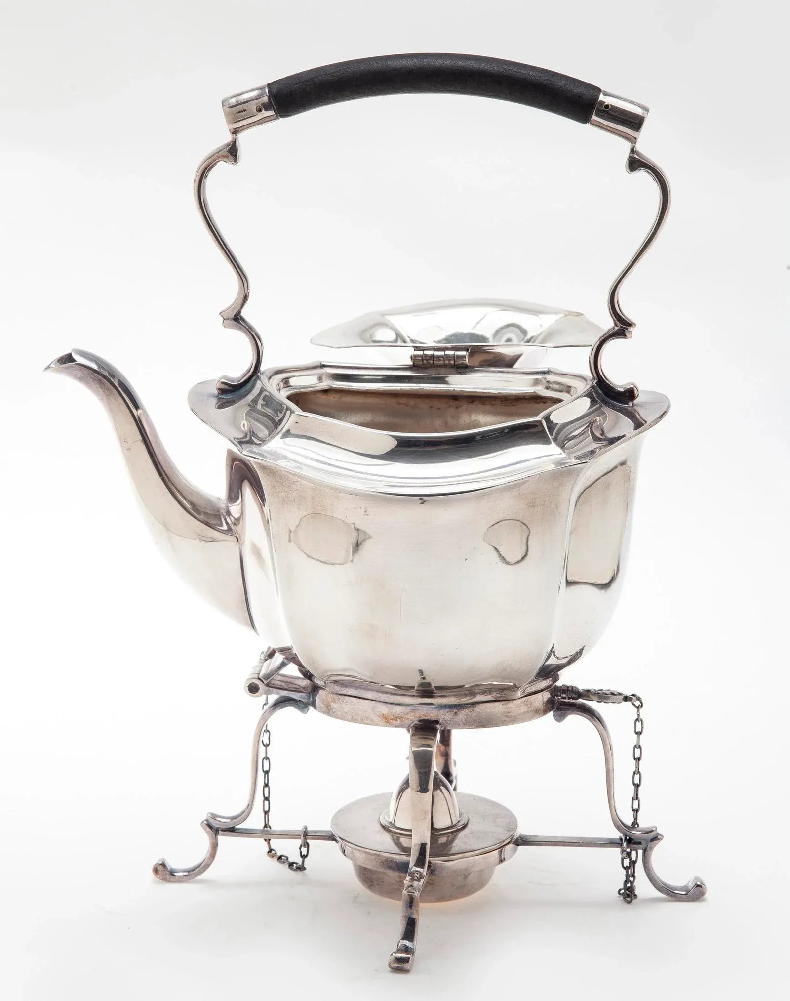 Early 20th Century Silverplate Sheffield English Tea Pot & Warmer - 4