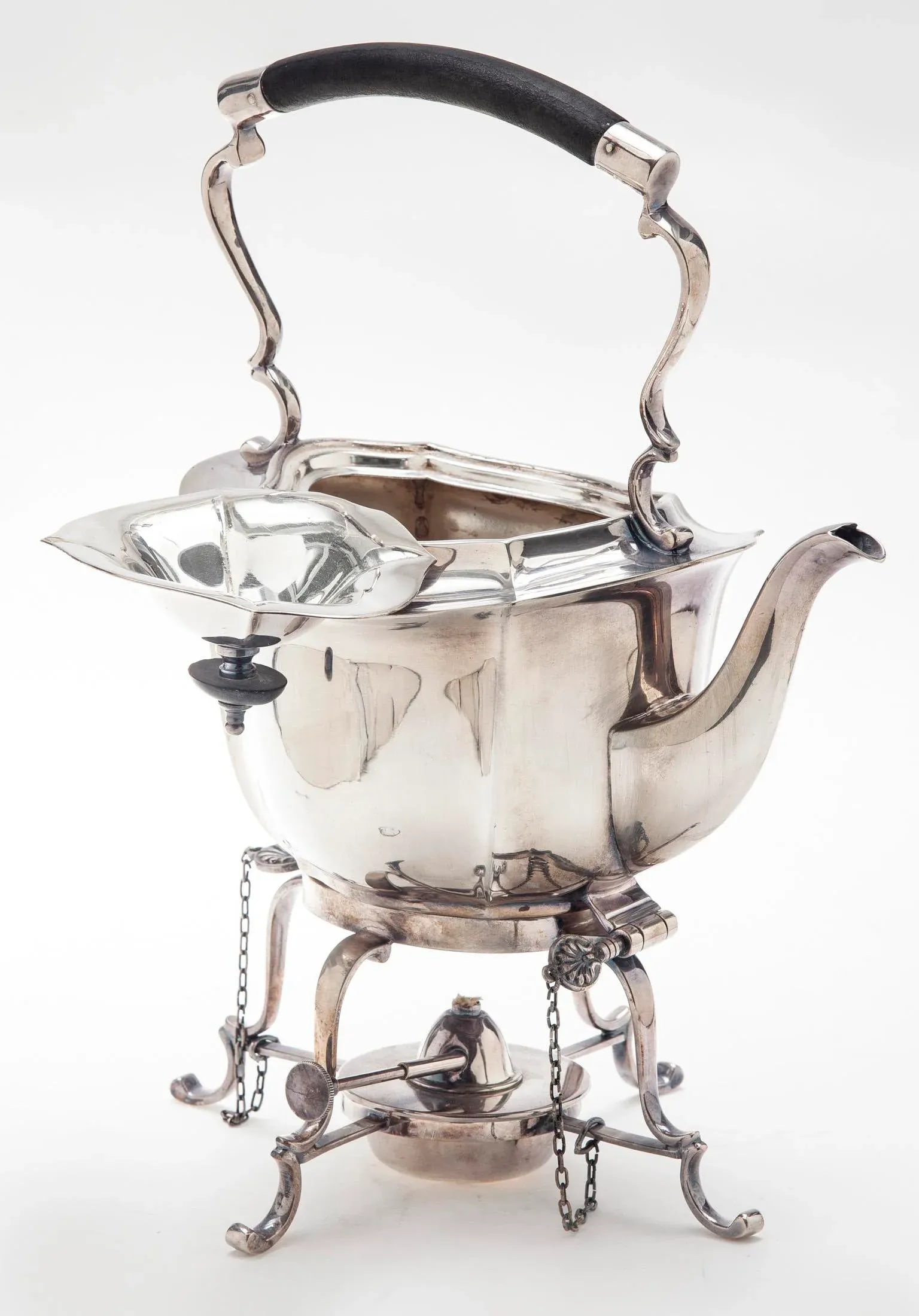 Early 20th Century Silverplate Sheffield English Tea Pot & Warmer - 5