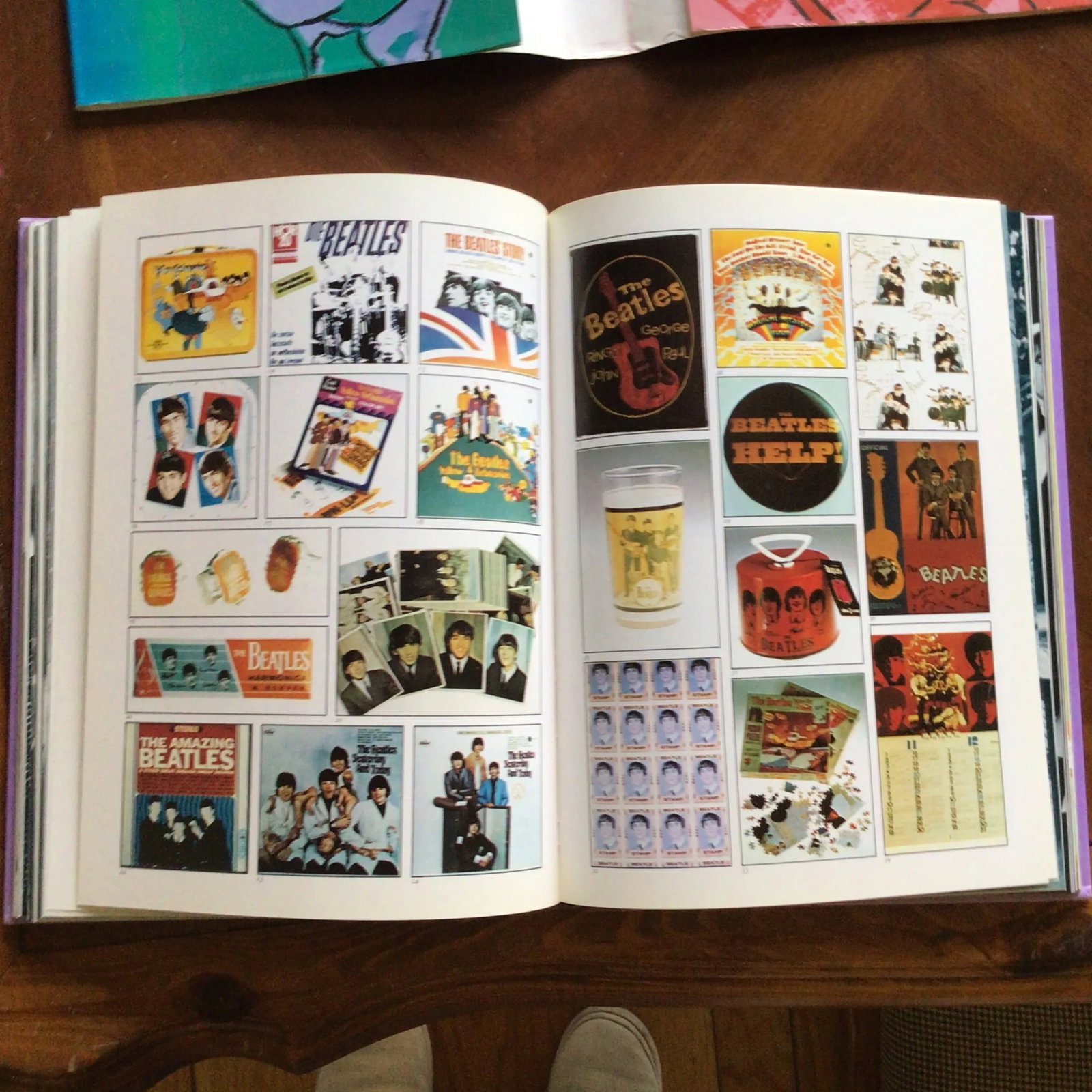 Beatles Coffee Table Book 1980 Special Edition With Andy Warhol Cover and Jacket Cover Poster by Geo - 11