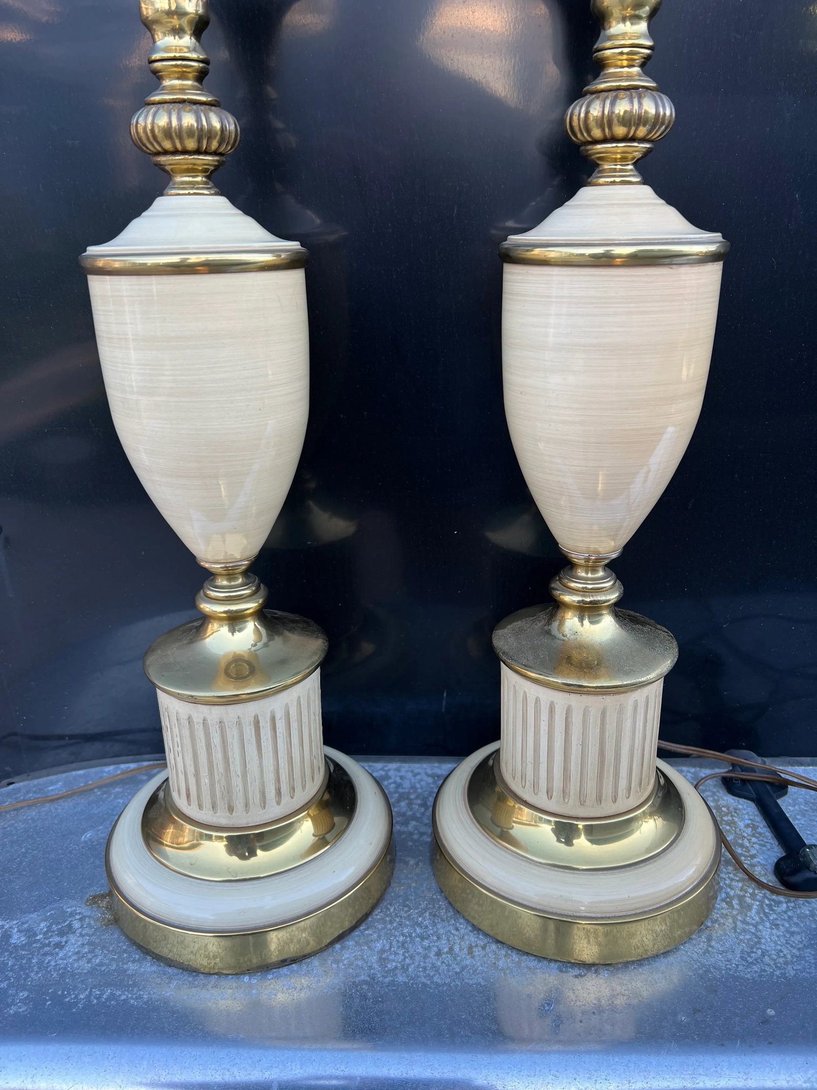 Vintage Mid 20th Century Brass & Enamel Stiffel Style Table Lamps - a Pair - 9