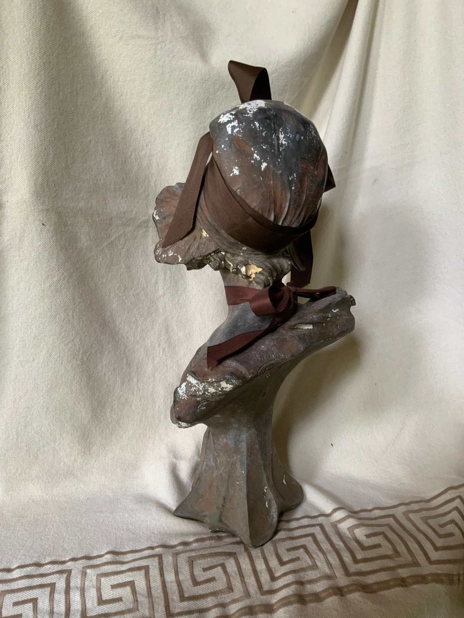 Antique French Art Nouveau Cast Iron Bust of a "Coquette" After Pablo Rigual - 11