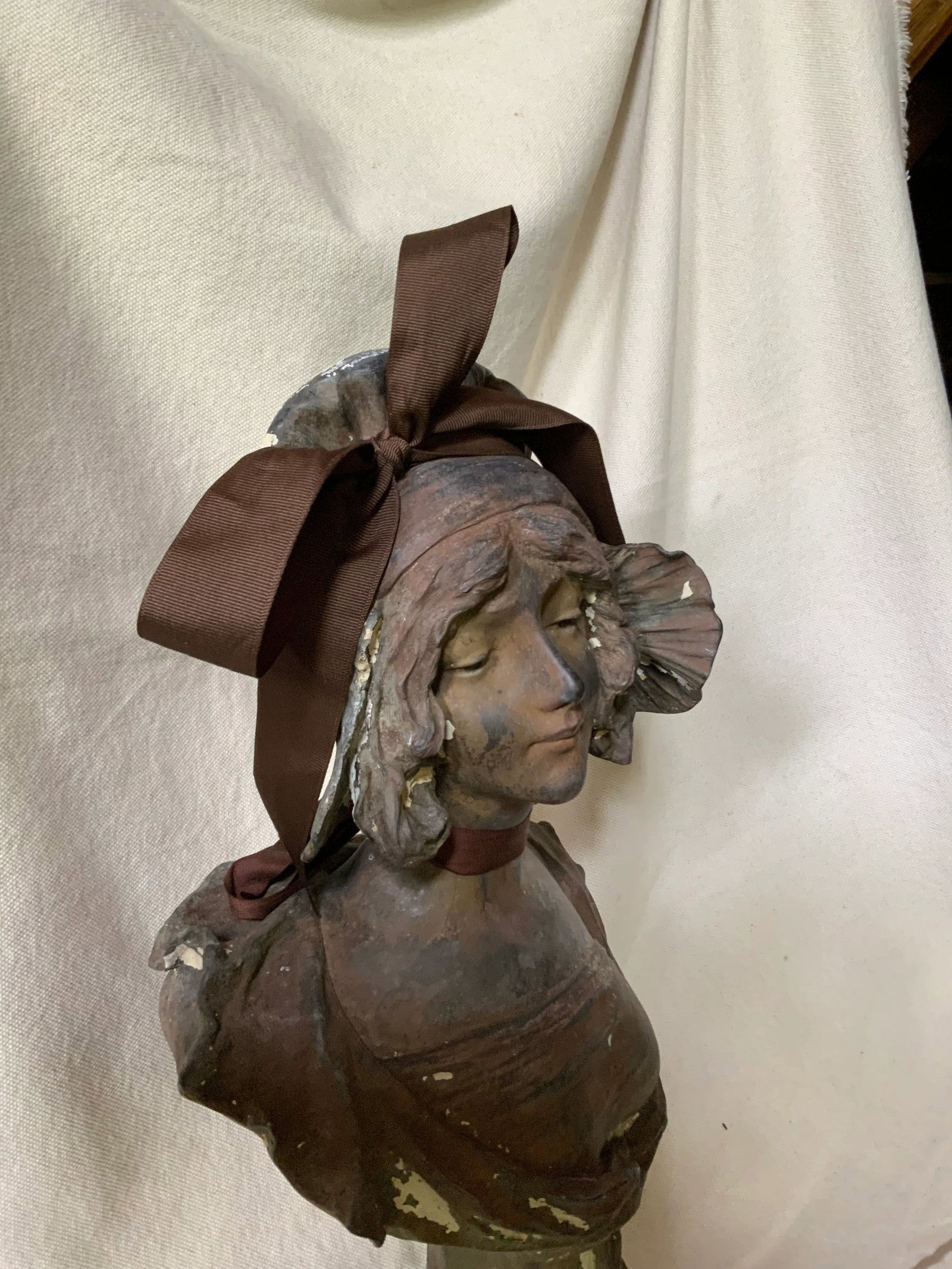 Antique French Art Nouveau Cast Iron Bust of a "Coquette" After Pablo Rigual - 6