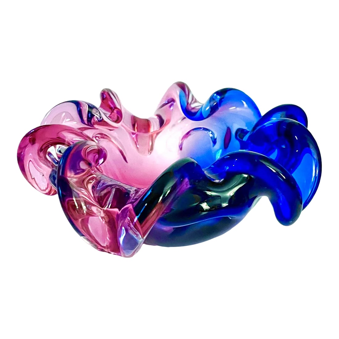 1990s Murano Ruffle Bowl Signed by Michele Onesto for Vetreria Venier: Serious glass collectors take note! Gorgeous bowl of waves in Ruby Pink and Purple hand blown by Master Glassmaker Michele Onesto for Vetreria Venier. Onesto is know for deep pigments and undulating