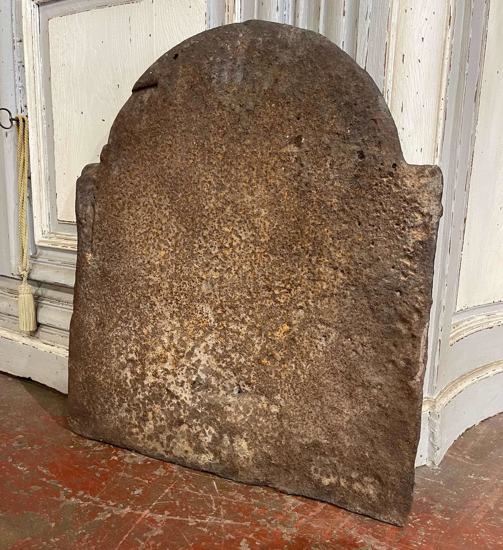 18th Century French Cast Iron Fireback With Royal Coat of Arms - 8