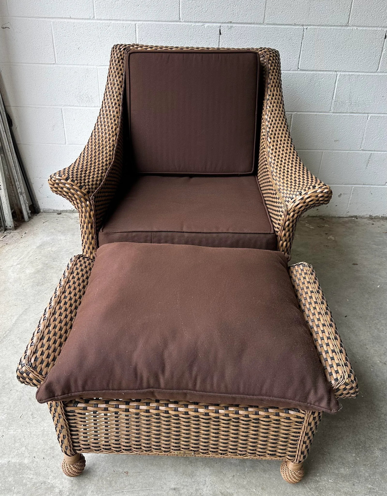 Tommy Bahama Weathered Resin Wicker Chair and Ottoman, 2 Pieces - 2
