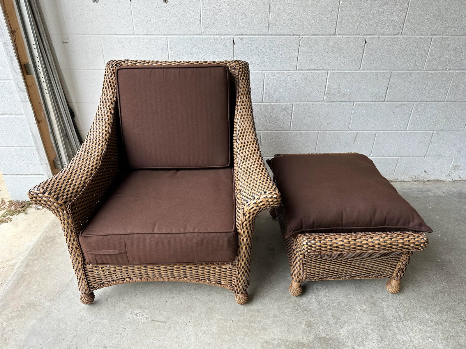 Tommy Bahama Weathered Resin Wicker Chair and Ottoman, 2 Pieces - 8