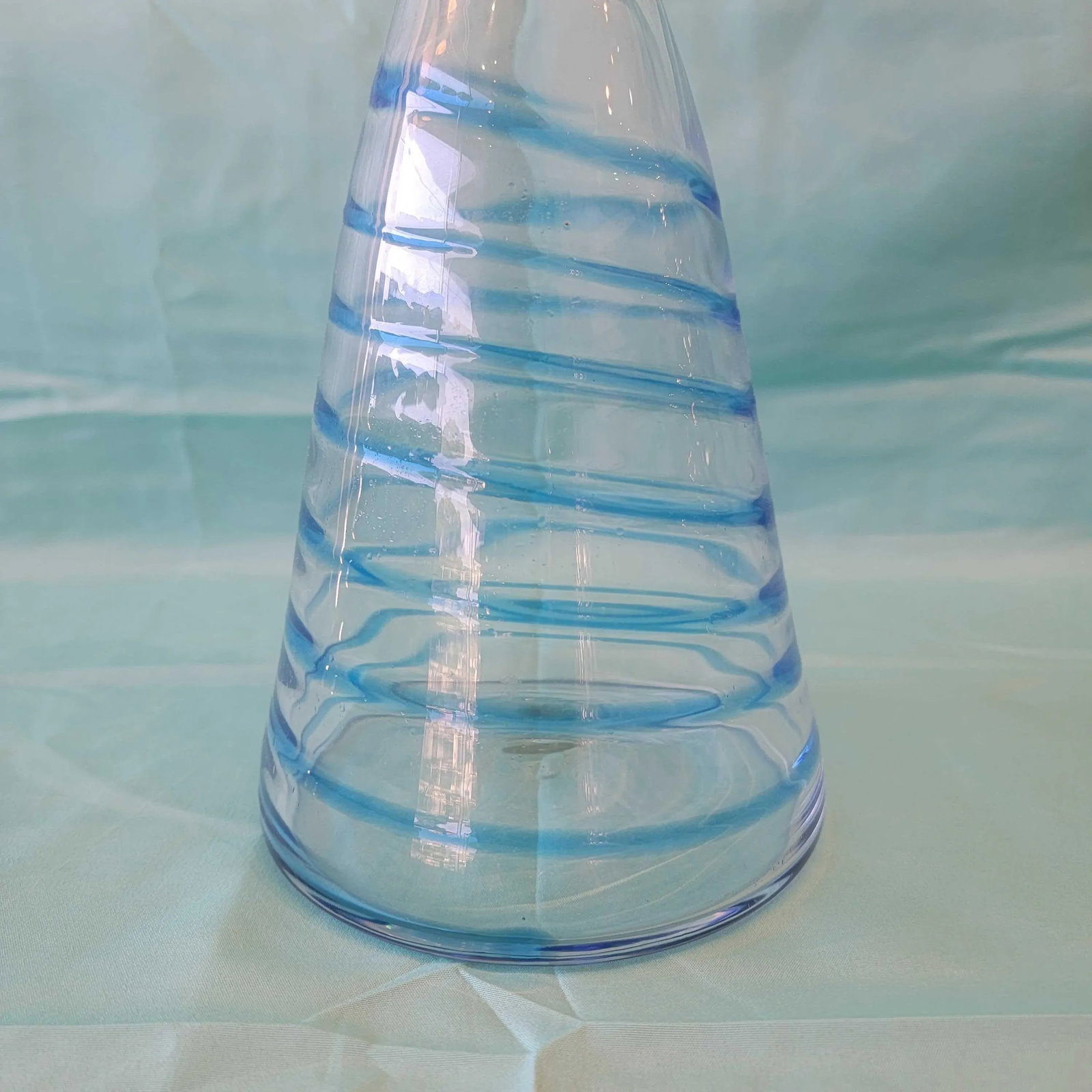 Vintage 1990s Blenko Blue Swirl Decanter - 2