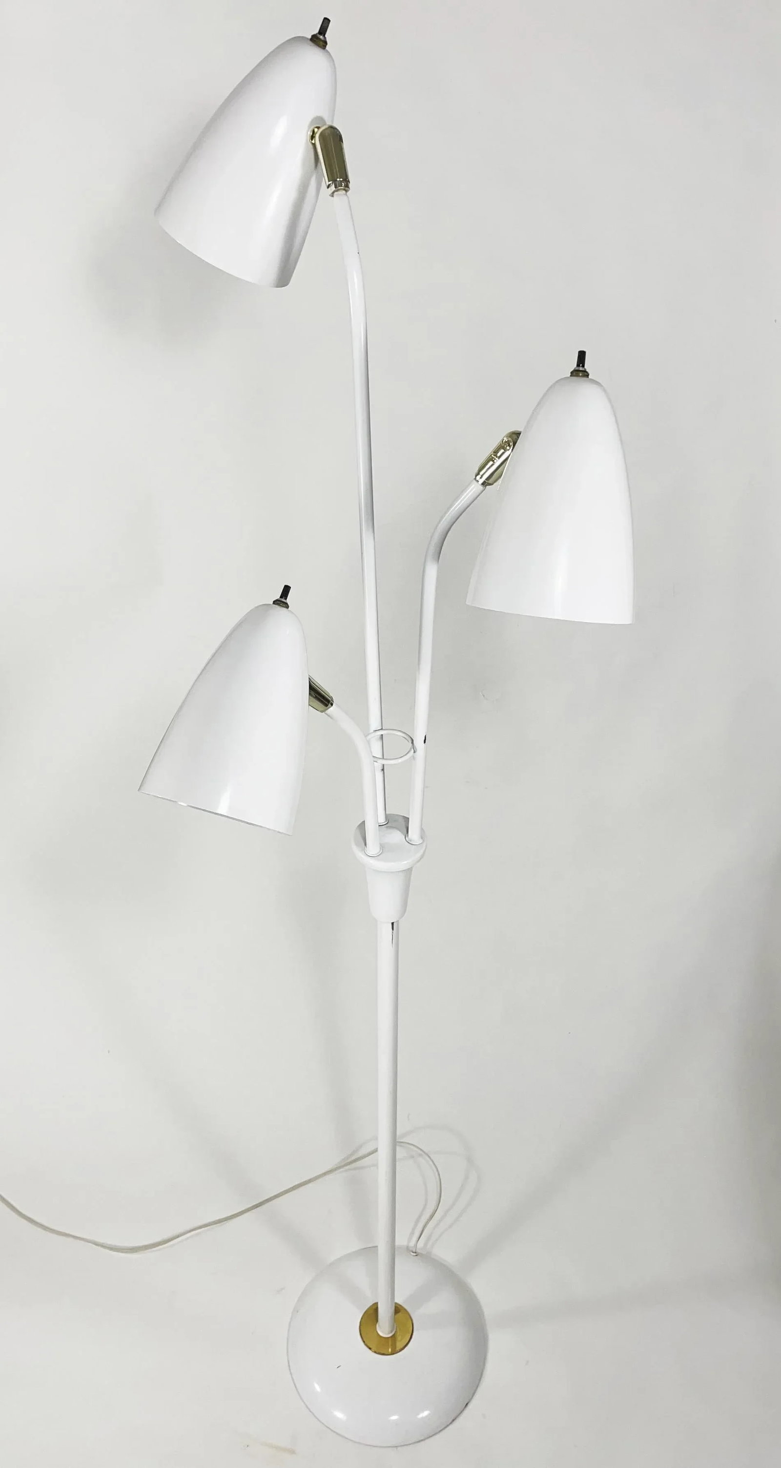 1950s Gerald Thurston Triennale Floor Lamp for Lightolier in White - 2