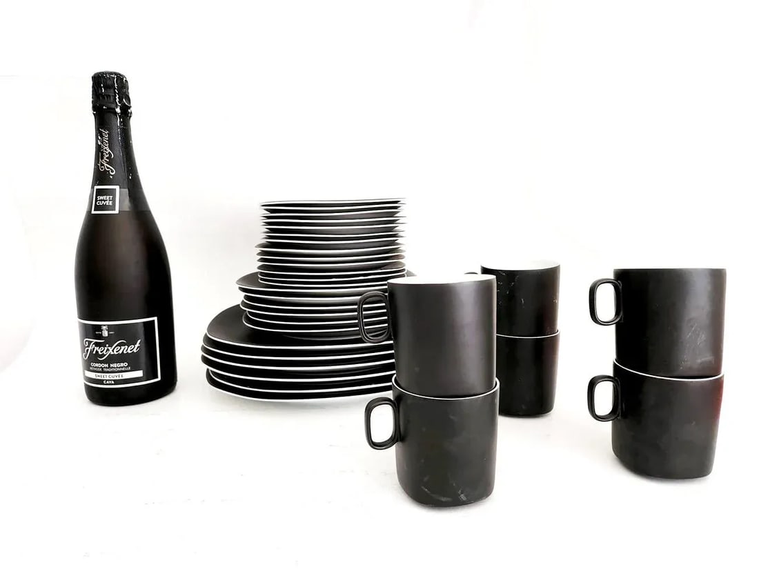 1970s Block Langenthal Salad Plates and Bread Plates in Matte Black, 30 Pieces - 6