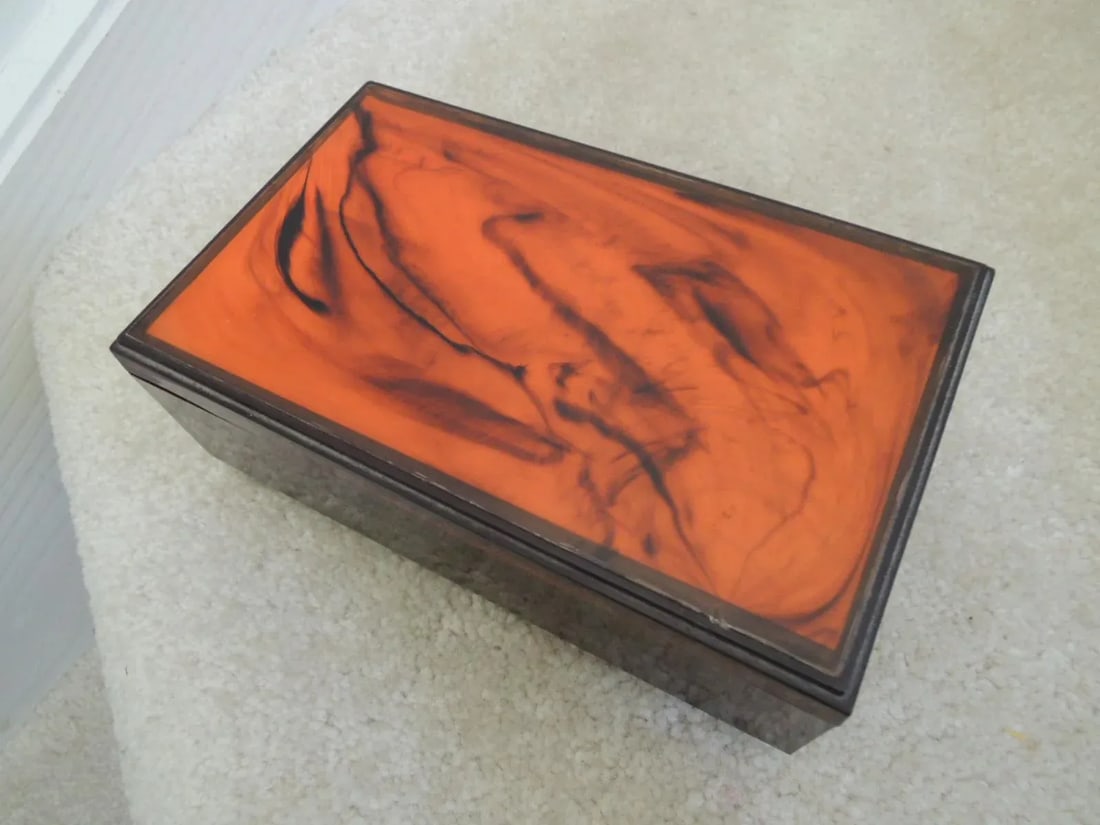 1960s Vintage Jewelry Box with Marbled Lid Hinged Compartment + 2 Mirrors - 5
