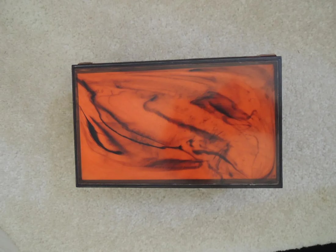 1960s Vintage Jewelry Box with Marbled Lid Hinged Compartment + 2 Mirrors - 7