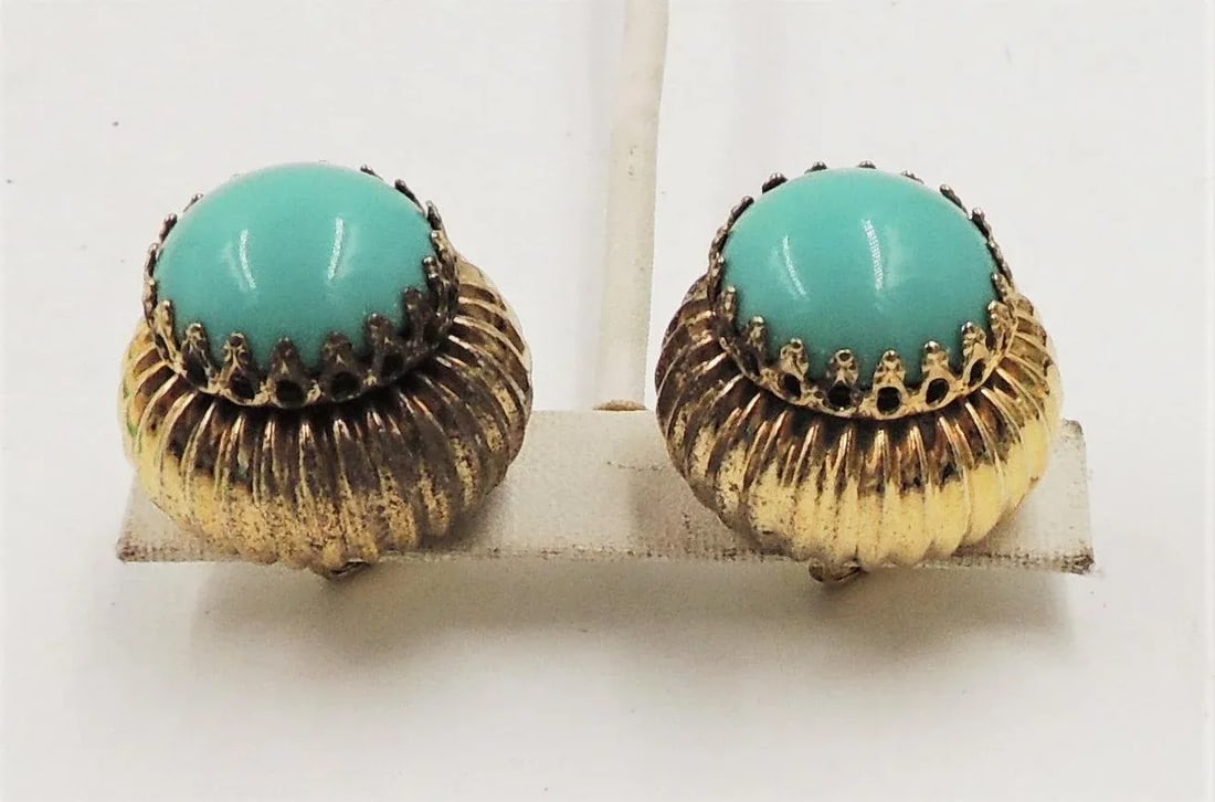 Vintage 1960s Signed Castlecliff Goldtone Cabochon Faux-Turquoise Domed Clip Earrings - 2 Pieces - 4