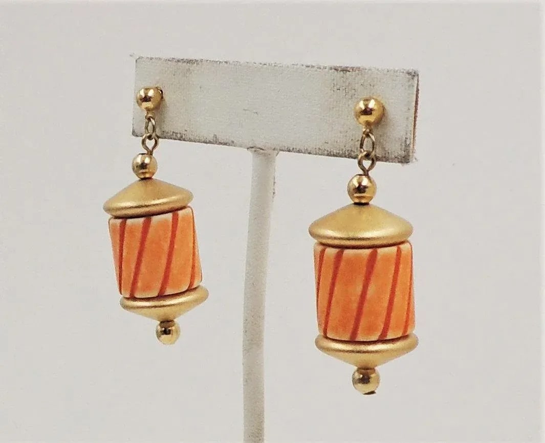 1985 Vintage Napier Hand Carved Orange Bead Pierced Earrings - 2 Pieces - 7