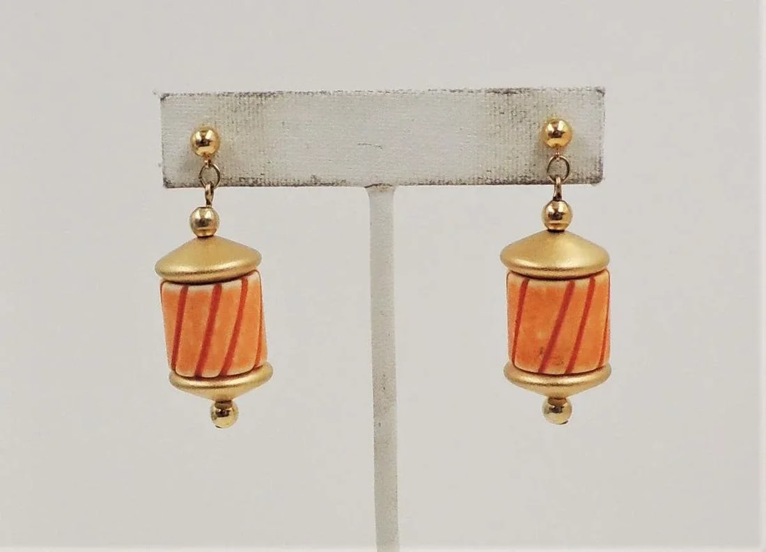 1985 Vintage Napier Hand Carved Orange Bead Pierced Earrings - 2 Pieces - 9